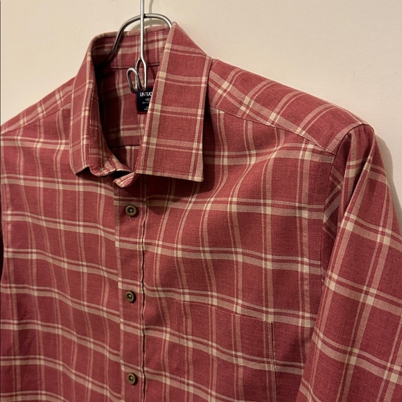 UNTUCKit (M) - Picture 2 of 15